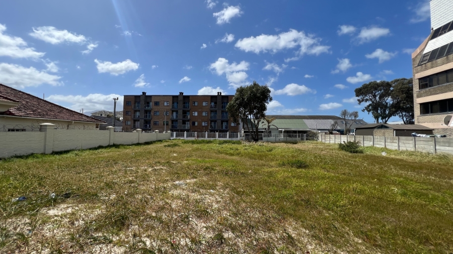 0 Bedroom Property for Sale in Strand South Western Cape